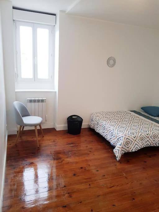 Appartement Le Jeanne 4/6 Couchages, Wifi, Sanctuaire à Lourdes Extérieur photo